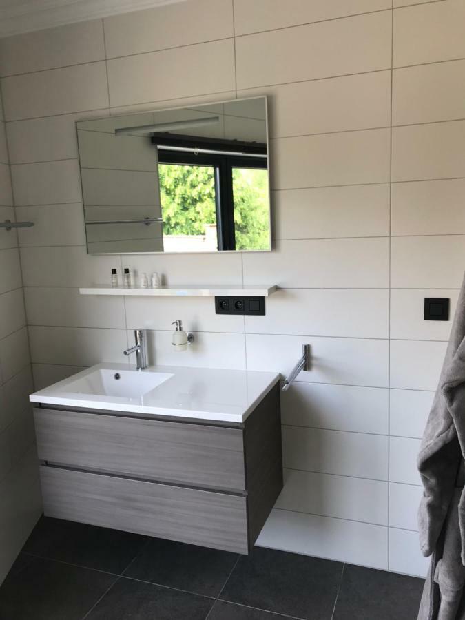 Apart Logie Aparthotel Tongeren Buitenkant foto