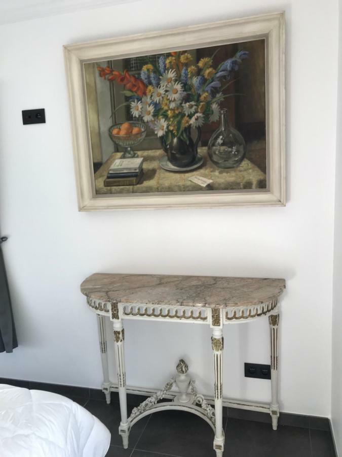 Apart Logie Aparthotel Tongeren Buitenkant foto