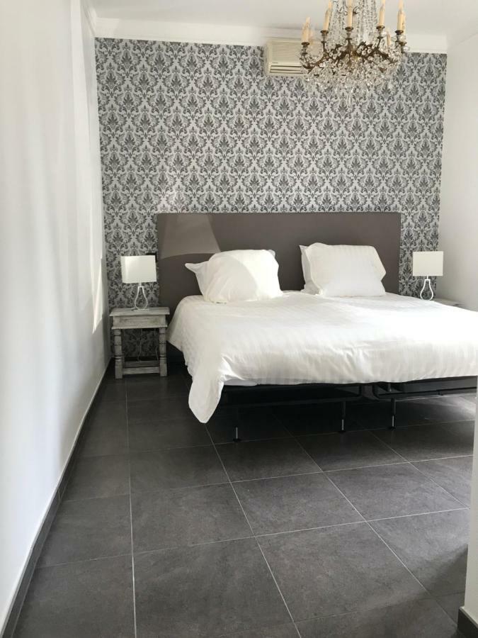 Apart Logie Aparthotel Tongeren Buitenkant foto