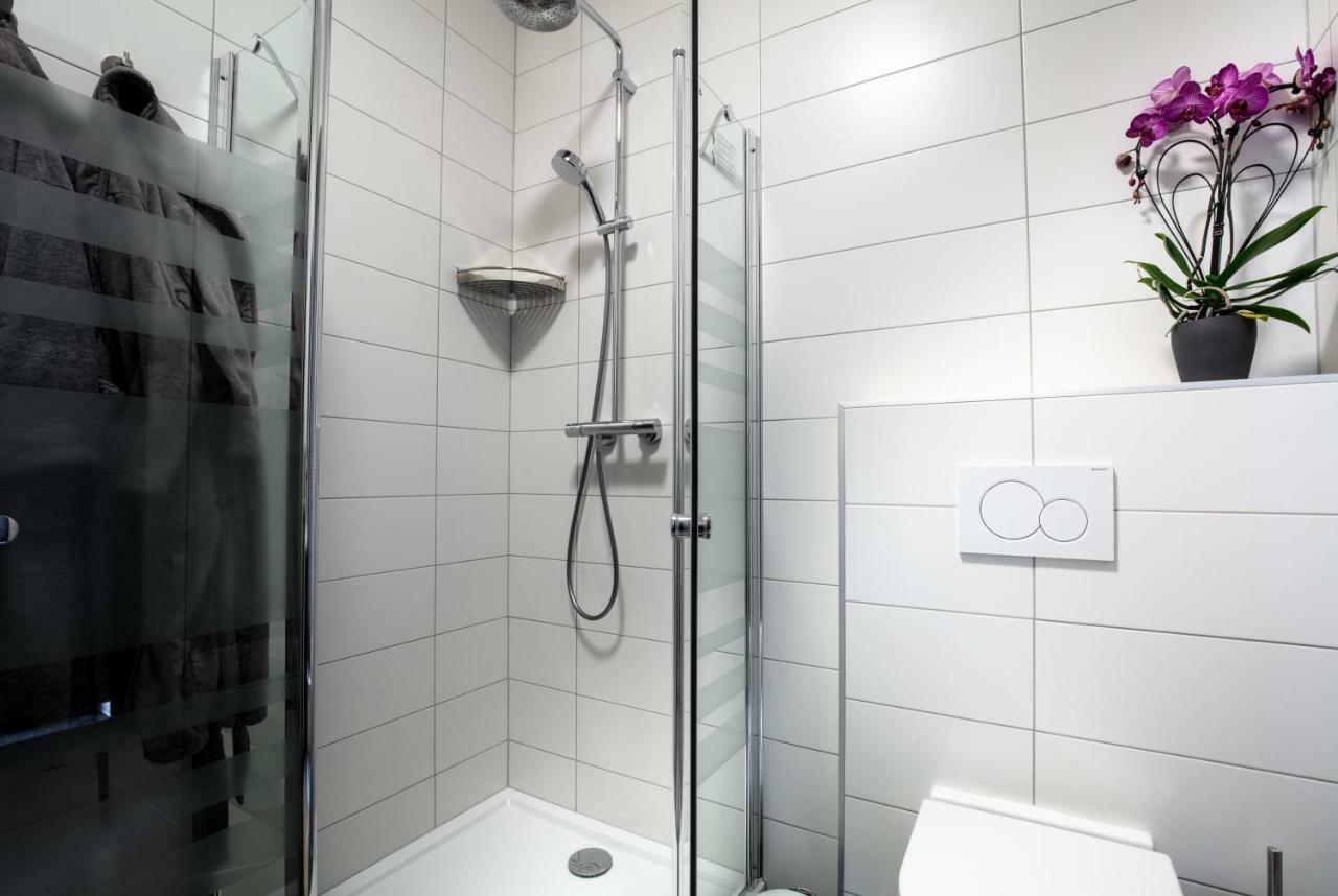 Apart Logie Aparthotel Tongeren Buitenkant foto